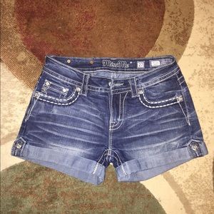 Size 27 Mid Rise Miss Me Shorts